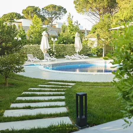 Blue Coast -perla
